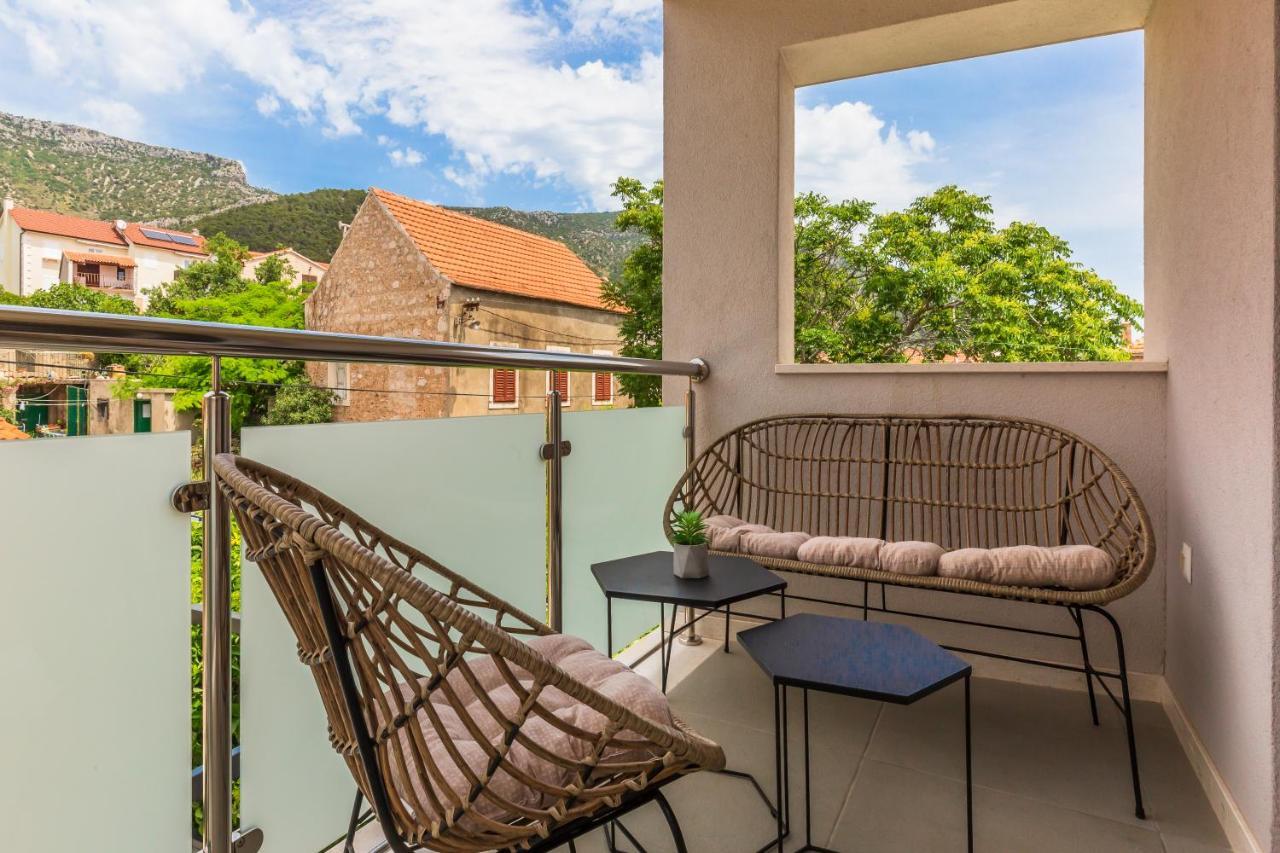 Bol Summer Residence Bagian luar foto