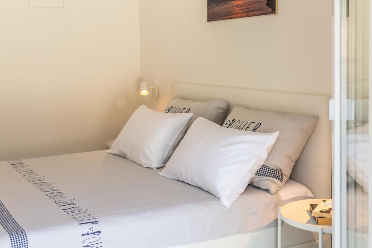 Bol Summer Residence Bagian luar foto